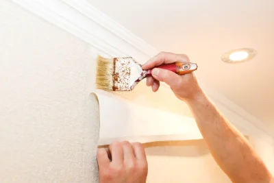 Pose de papier peint à Soindres — revêtements muraux et toiles de verre